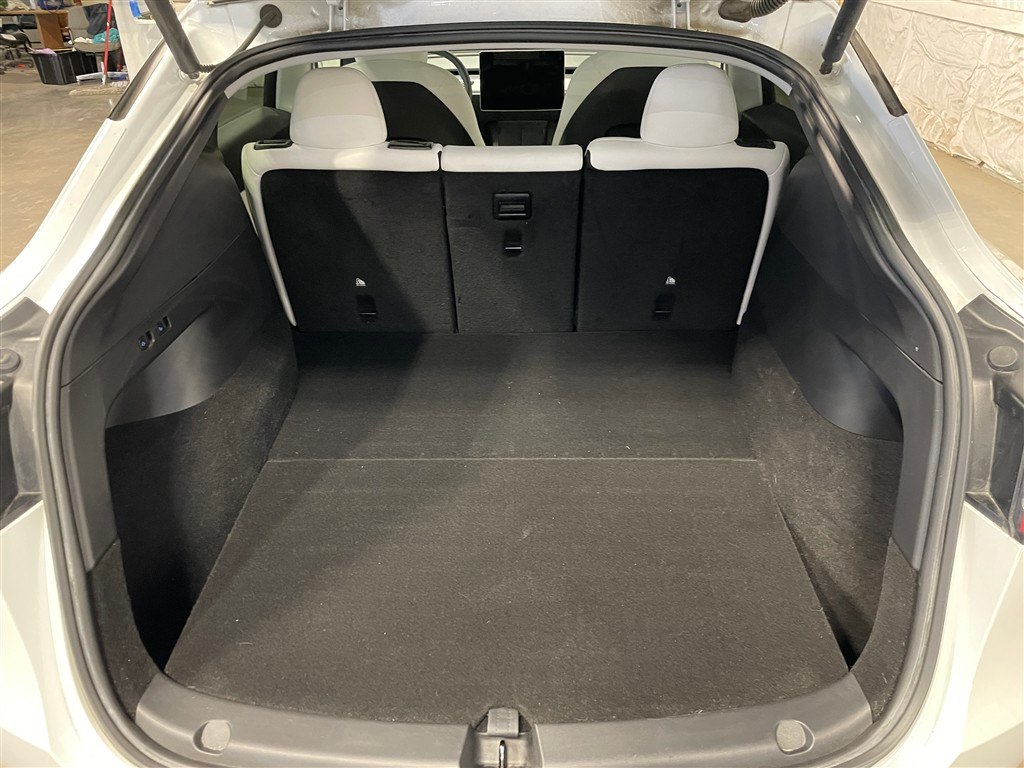 Tesla Model Y AWD, photo 9