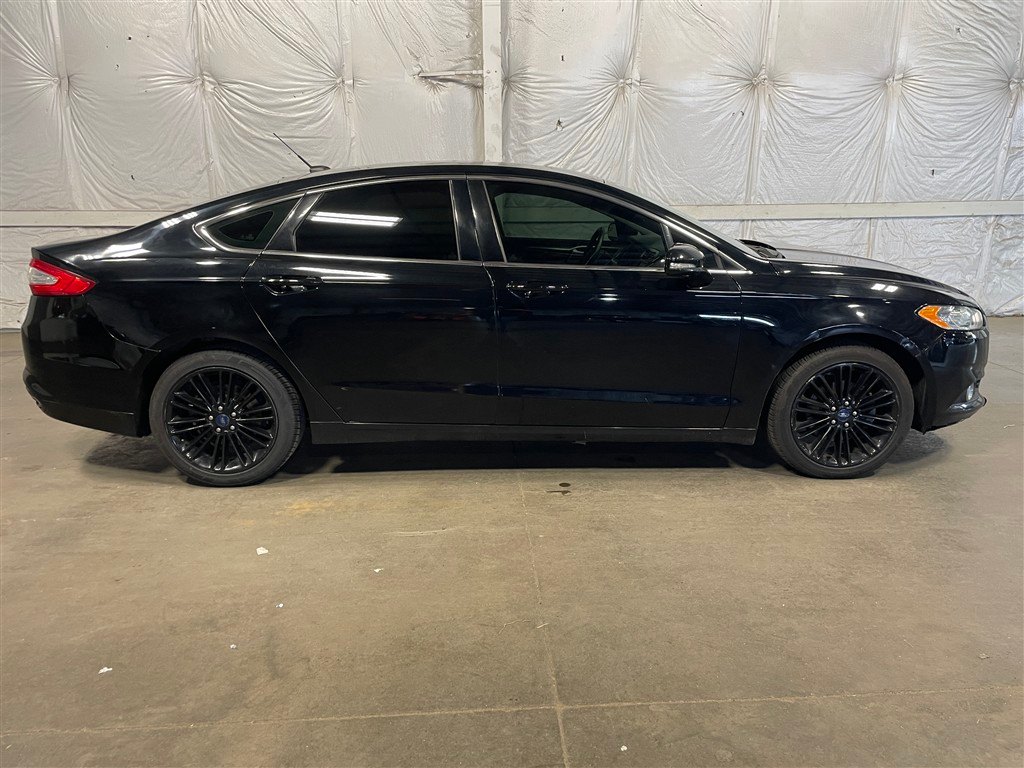 Ford Fusion SE FWD, photo 3